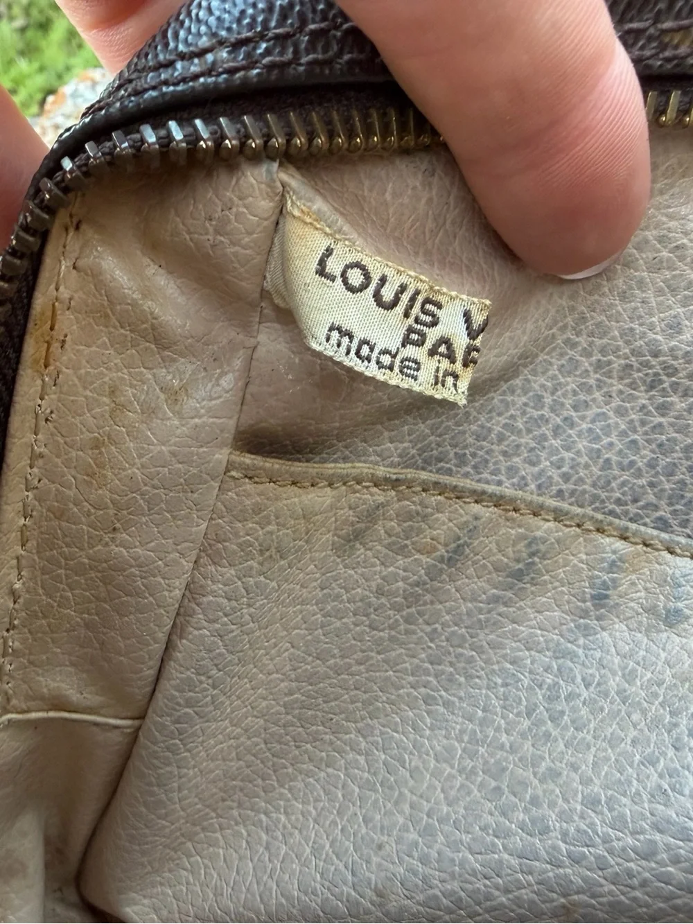 Authentic Louis Vuitton Monogram Trousse Toilette 23 Clutch Bag